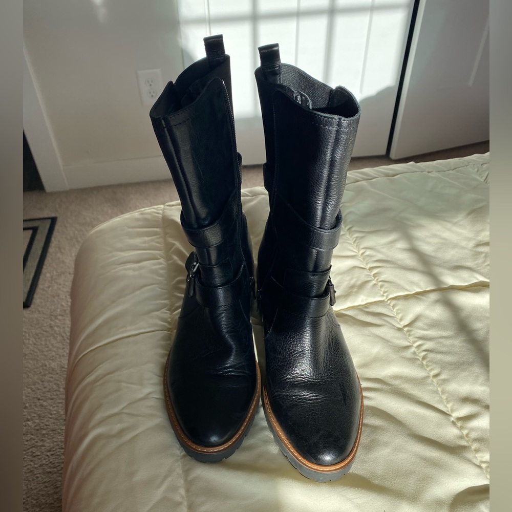Naturalizer Tex Boots. Worn twice. Size 7.5. Color black